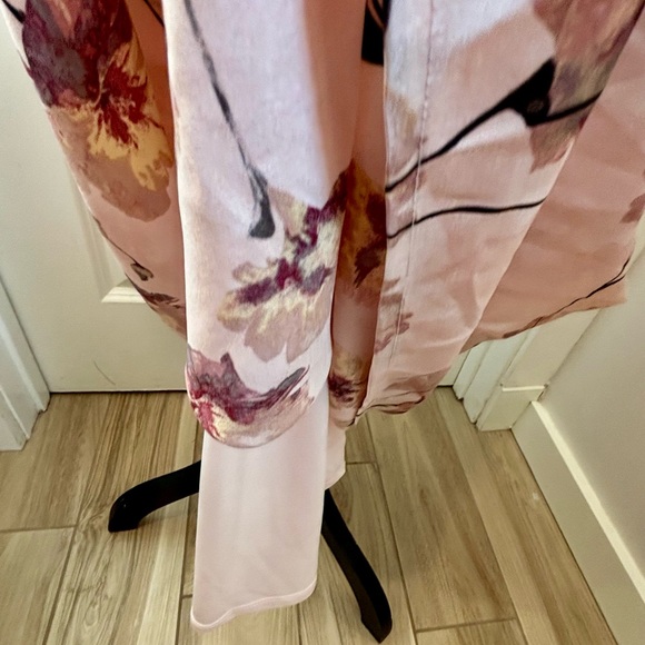 NWT Thirty Thirty Floral blush pink maxi dress with lace shrug - S - Picture 8 of 12